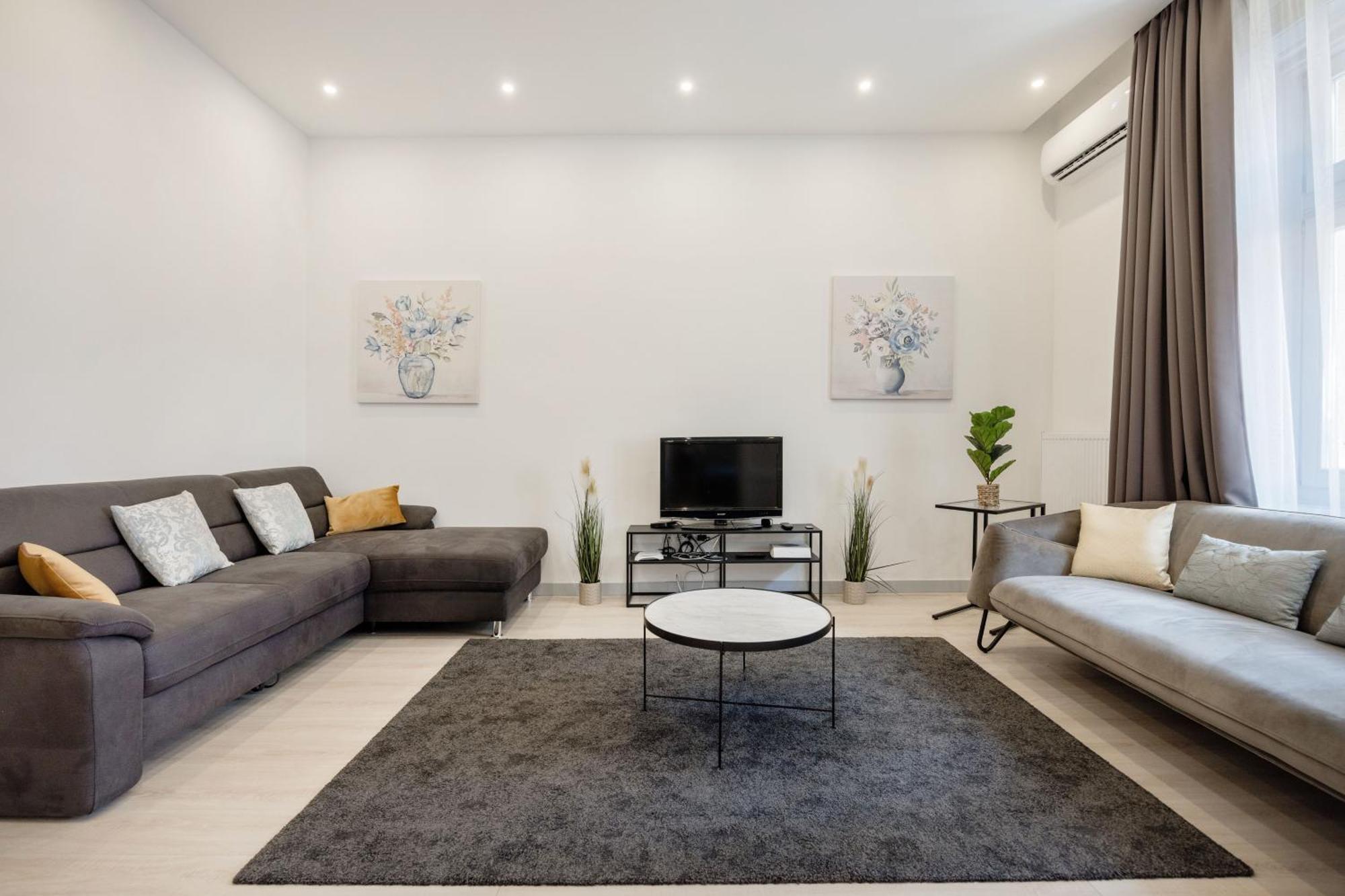 Elegant Two-bedroom In The Centre Budapeszt