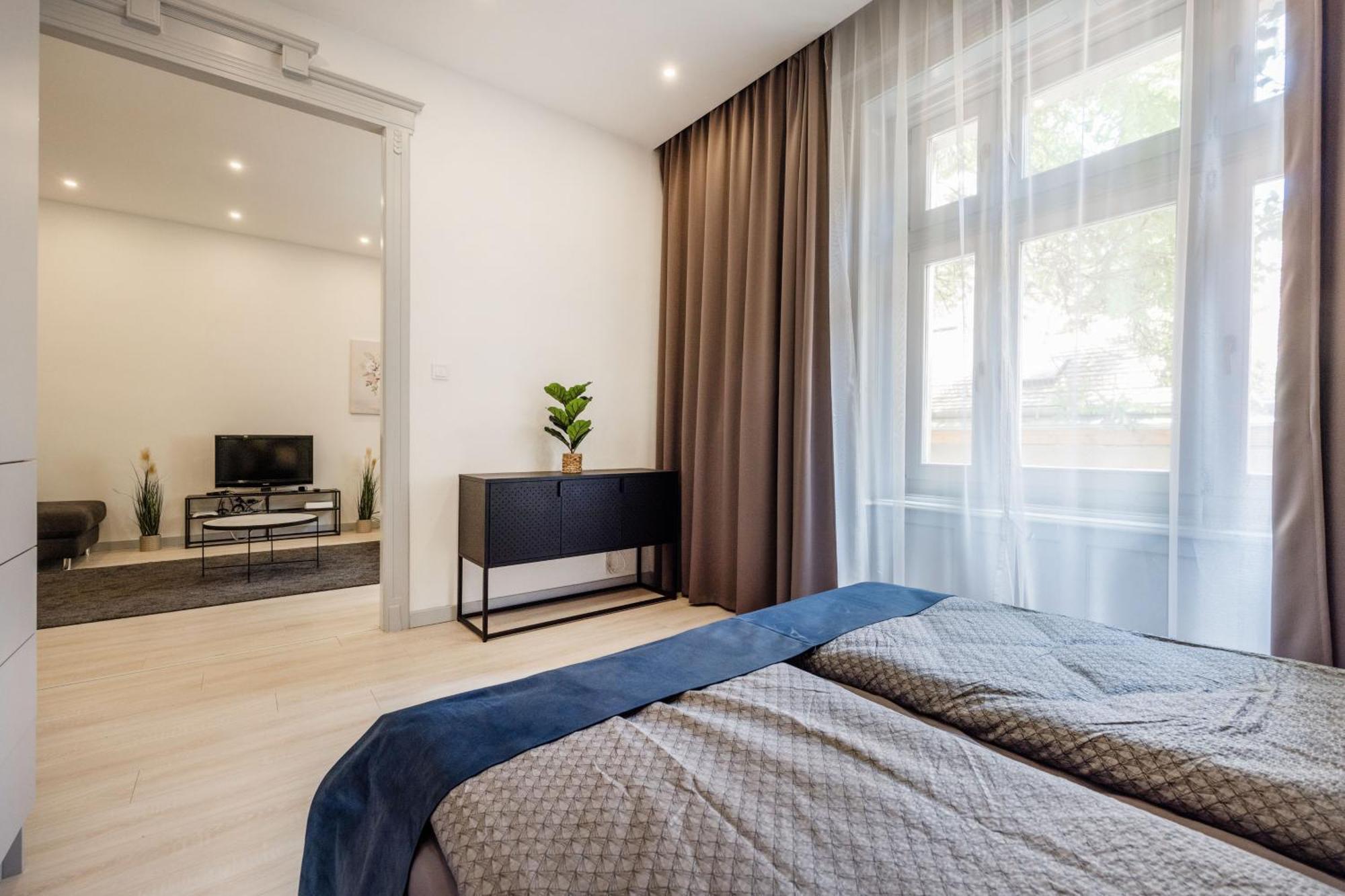 Elegant Two-bedroom In The Centre Budapeszt